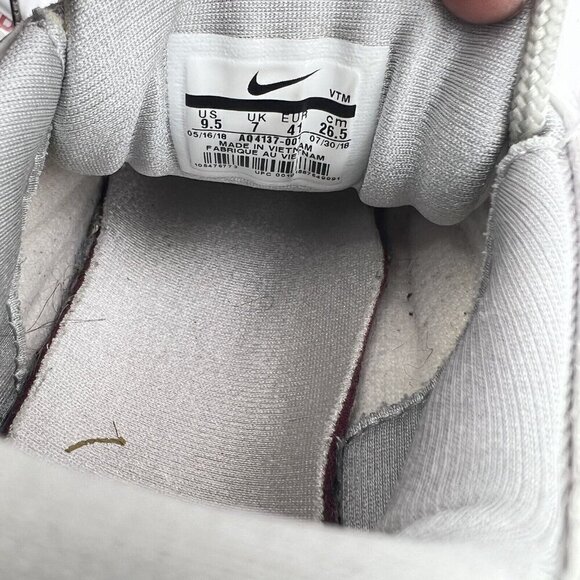 Nike Air Max 97 Women Size 9.5 AQ4137-001 Vast Gold Metallic Gray Training Shoe - Picture 11 of 12